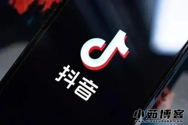 快手上线喜翻，抖音推出群聊，短视频社交会成为下一个增长点吗？